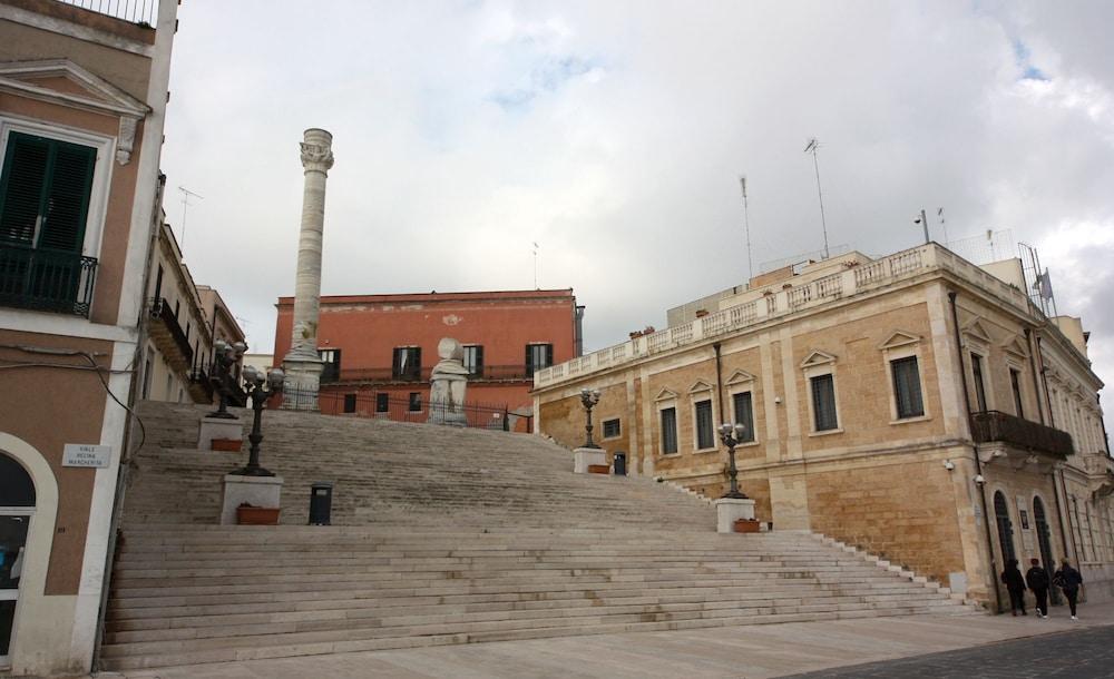 Hotel Residence Nemo Μπρίντιζι Εξωτερικό φωτογραφία
