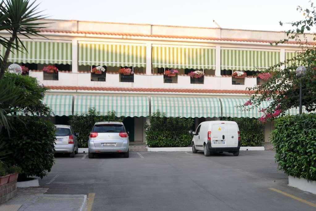 Hotel Residence Nemo Μπρίντιζι Ανέσεις φωτογραφία