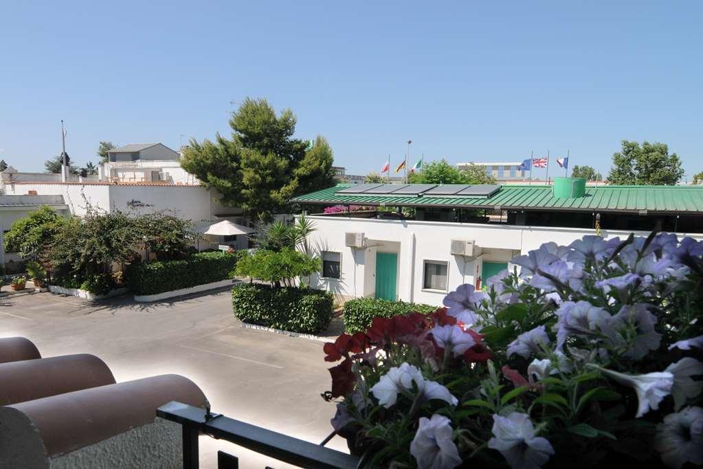 Hotel Residence Nemo Μπρίντιζι Ανέσεις φωτογραφία